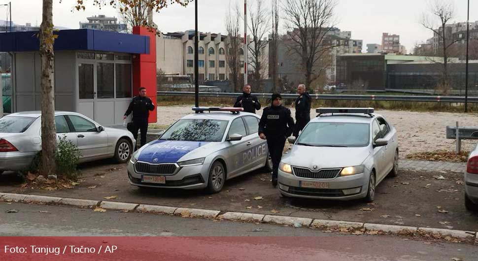 kosovo kosovska mitrovica policija tanjug.jpg